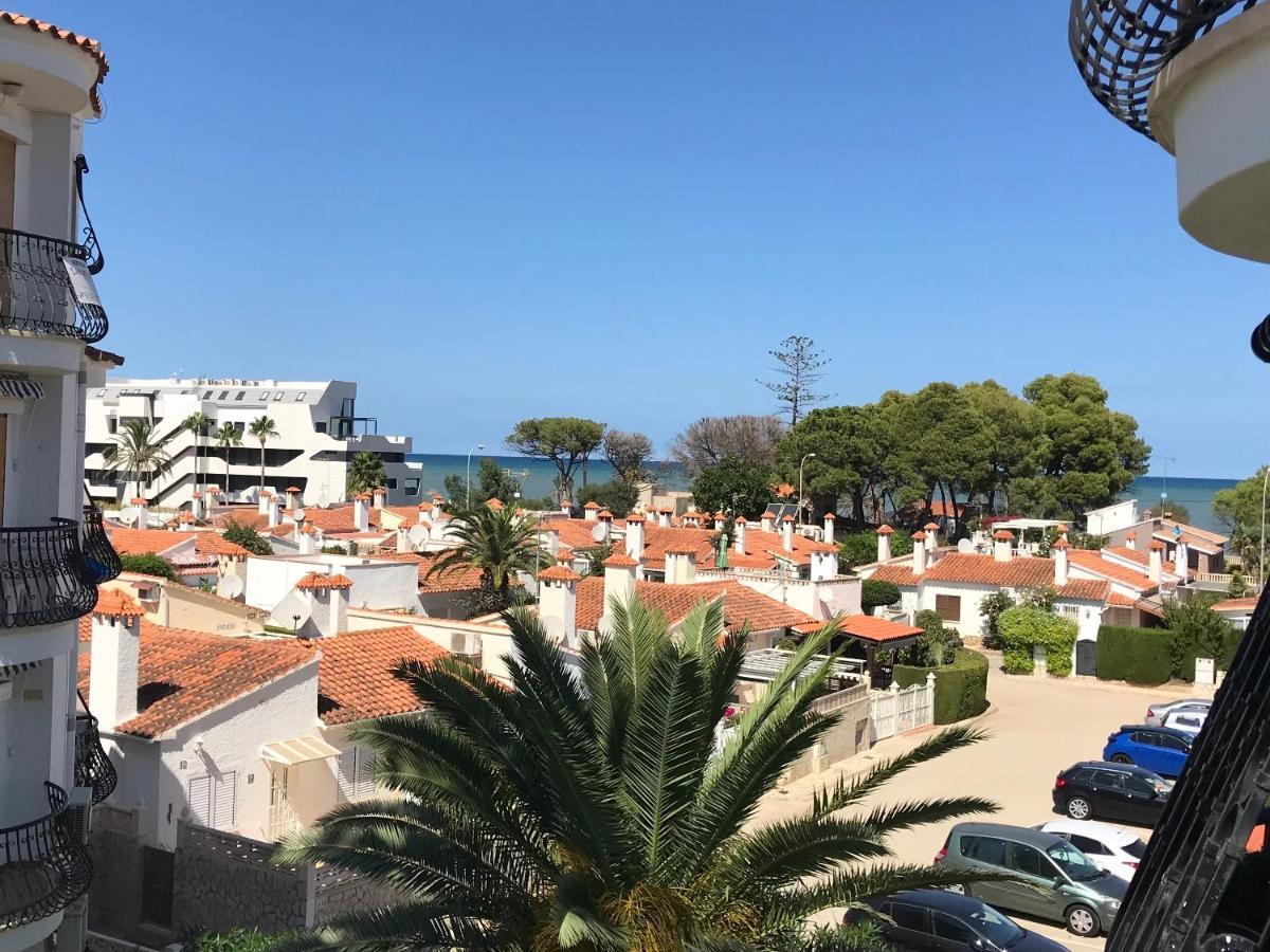 Estudio En Denia Con Piscina Y Wifi Privada, A 100 M Del Mar Bagian luar foto