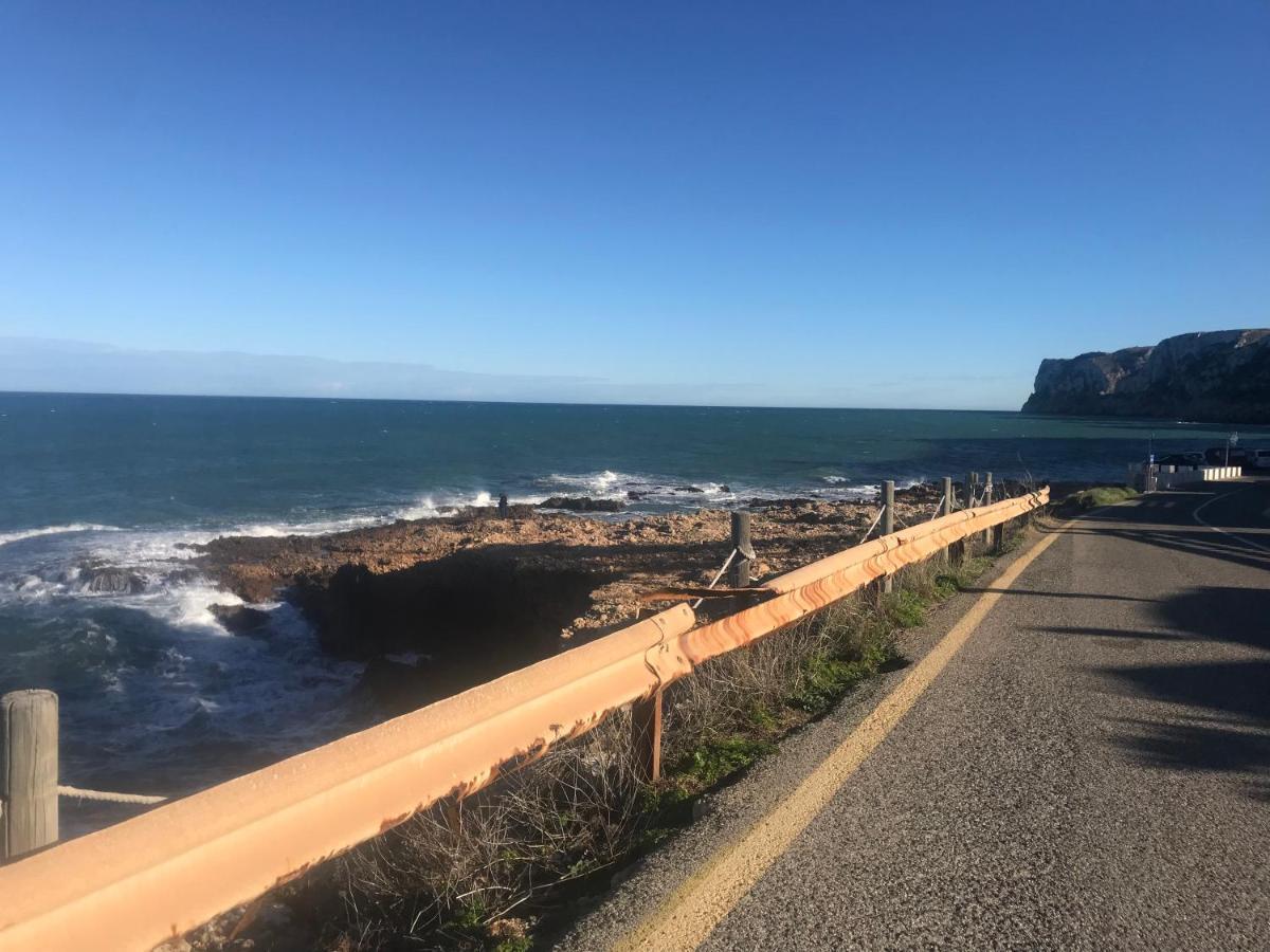 Estudio En Denia Con Piscina Y Wifi Privada, A 100 M Del Mar Bagian luar foto
